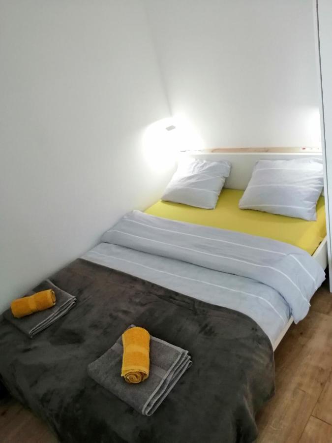 Nikas Apartman Donji Milanovac Exterior photo